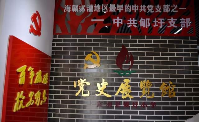国内外设备龙头业绩印证半导体上行周期,半导体设备ETF(561980)再获资金逆向买入